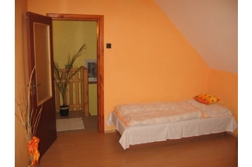 Eslovaquia Privát Ordzovany, Exterior